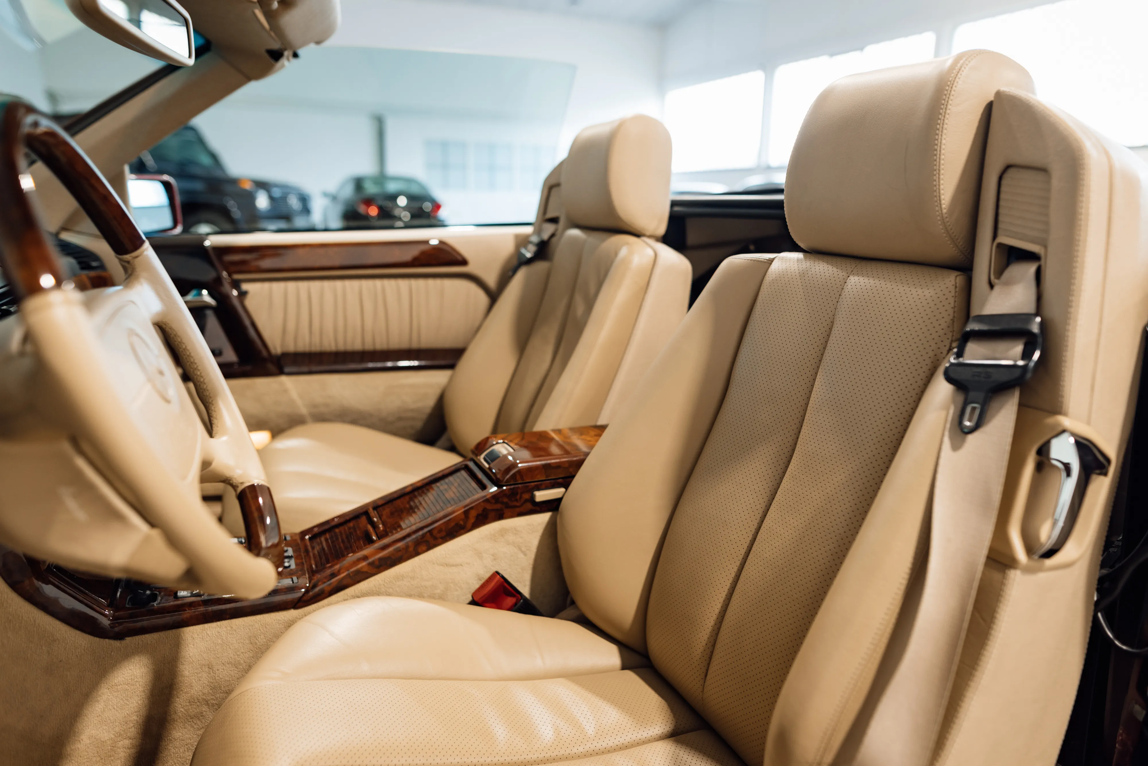MB SL600